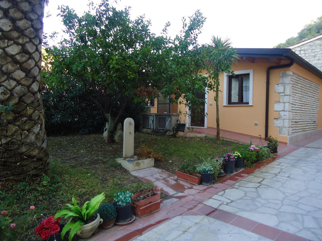 Pineta Monserrato Μόντικα Εξωτερικό φωτογραφία